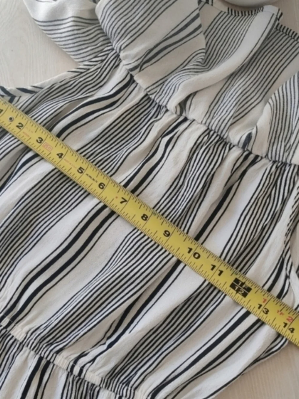 Forever 21 Black and White Striped Dress Size Medium - Picture 6 of 8